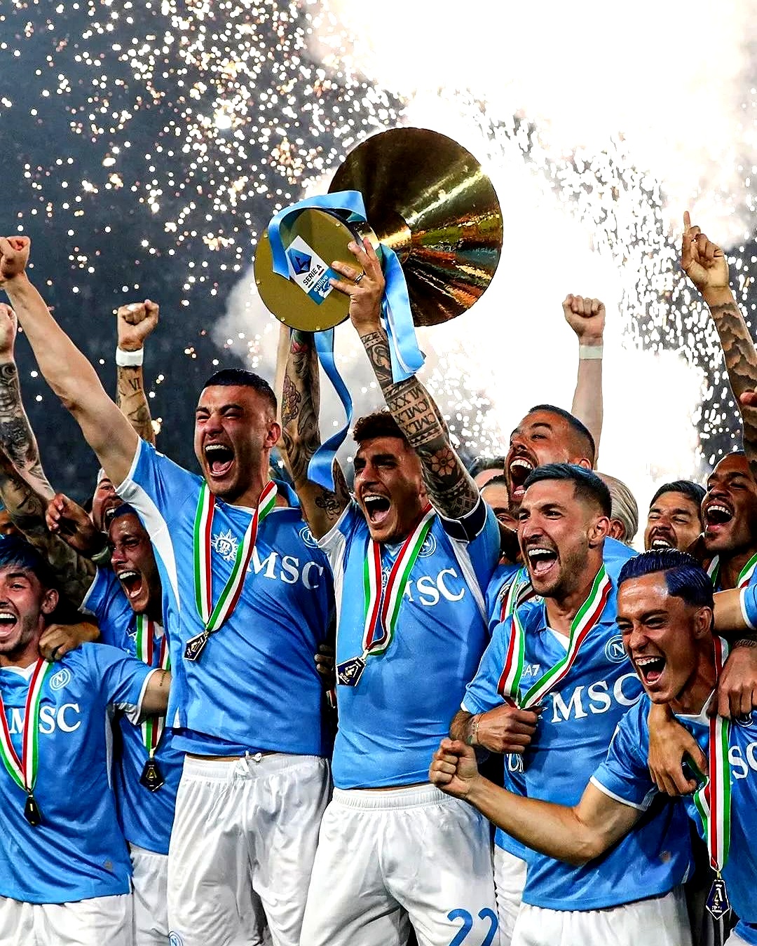 雷火电竞-关于曼联战平那不勒斯，拉莫斯梅开二度亚洲杯的信息